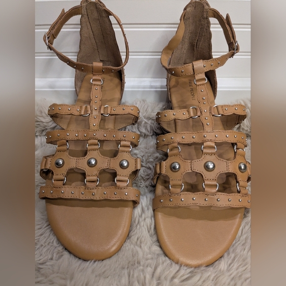 Free People Jade Gladiator Tan Sandals - Picture 1 of 9